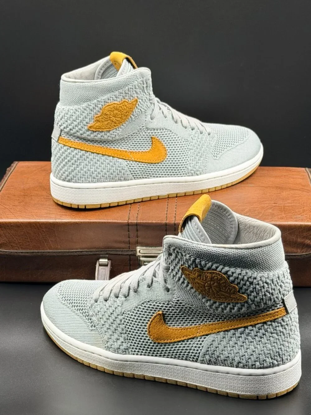 Air Jordan 1 Retro High OG Flyknit 'Wolf Grey' 2017
